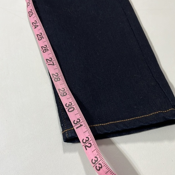 Ladies Calvin Klein jeans new with tags, 2/32 - Picture 7 of 9